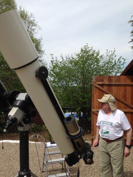 Jean-Luc derrière la lunette de 200 mm